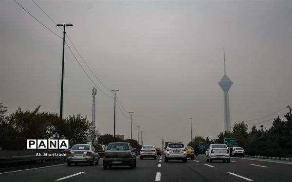 هوای تهران در شرایط ناسالم نهاده شد